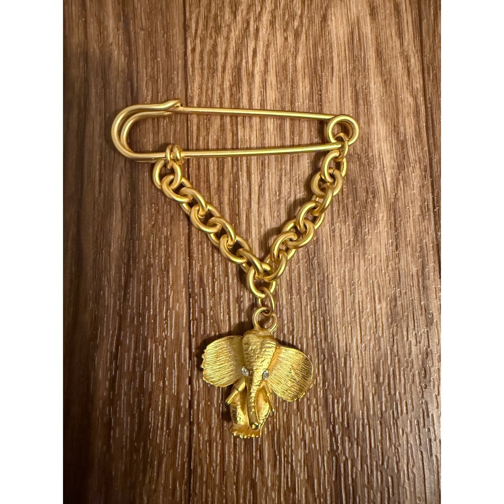 Norma Jean Vintage Gold Tone Elephant Safety Pin‎ Brooch Rhinestone Eyes Chain